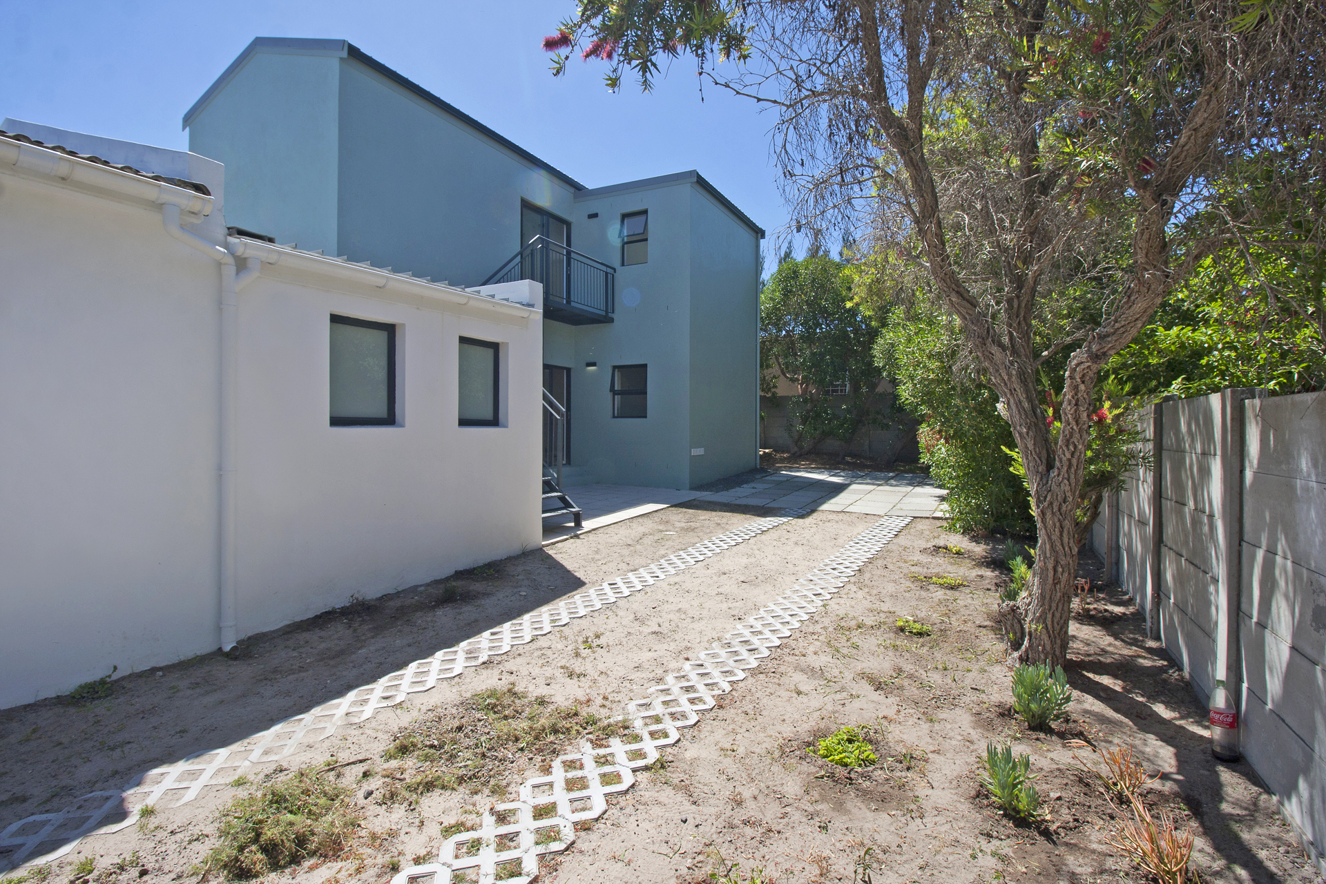 2 Bedroom Property for Sale in Faerie Knowe Western Cape